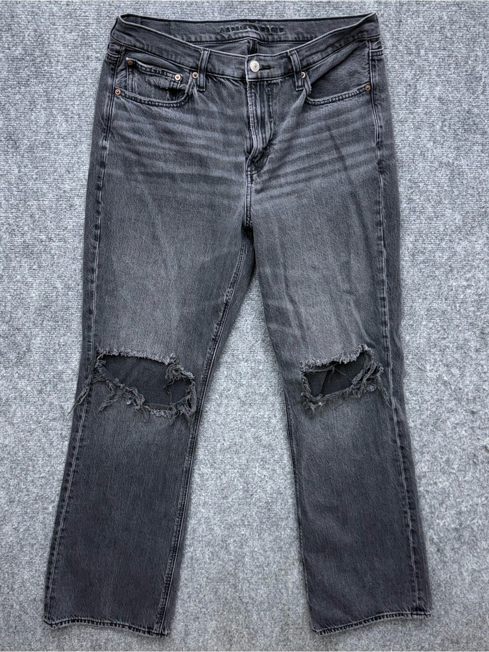 American Eagle Women’s Distressed Black Knee-Rip Jeans